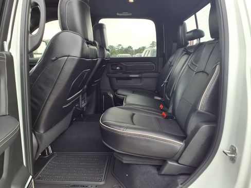 Used 2024 RAM 2500 Limited AWD/4WD image 9
