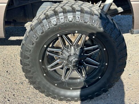 Used 2019 Ford F150 XLT w/ Equipment Group 302A Luxury RWD image 9