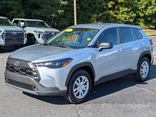 Used 2026 Toyota Corolla Cross L FWD image 3