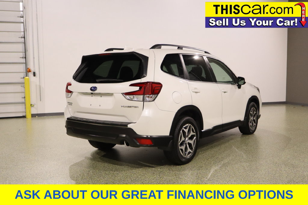 Used 2020 Subaru Forester Premium AWD/4WD image 10