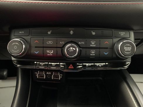 Used 2024 Dodge Durango R/T w/ Blacktop Package AWD/4WD image 30