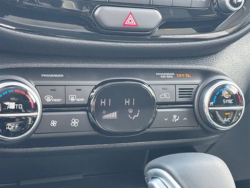 New 2025 Kia Soul EX image 22