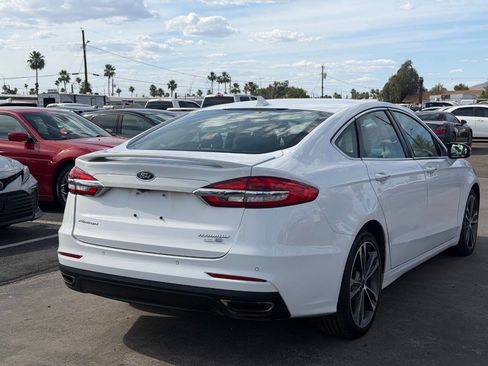 Used 2019 Ford Fusion Titanium AWD/4WD image 9