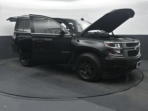 Used 2019 Chevrolet Tahoe LS w/ Enhanced Driver Alert Package AWD/4WD image 34