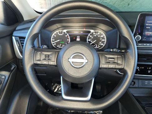 Certified 2024 Nissan Rogue S image 22