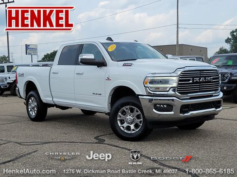 Used 2022 RAM 2500 Laramie AWD/4WD image 1
