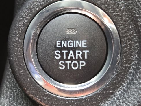 Used 2022 Subaru Outback Limited AWD/4WD image 35