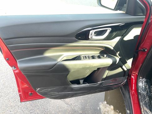 New 2026 Jeep Compass Trailhawk image 13