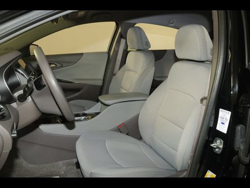 Used 2025 Chevrolet Malibu LT FWD image 22