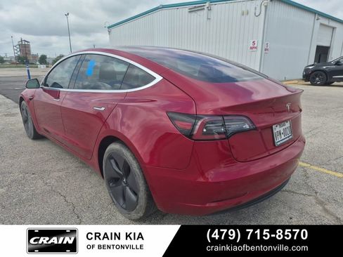 Used 2018 Tesla Model 3 Long Range RWD image 3