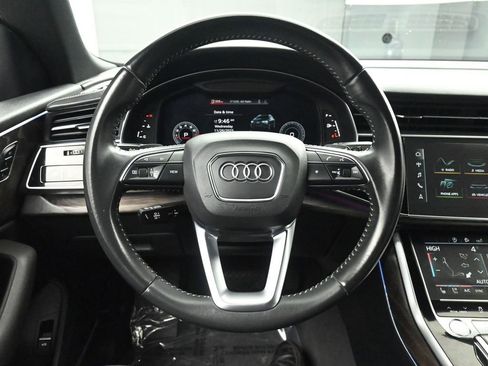 Used 2020 Audi Q8 Prestige w/ Prestige Package image 26