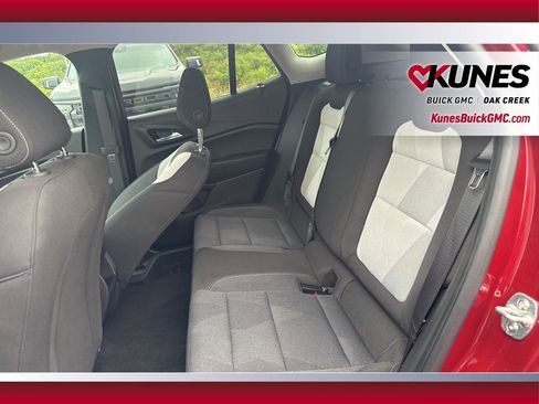 Used 2025 Chevrolet Trax LS image 20