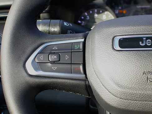 New 2026 Jeep Compass Limited image 20