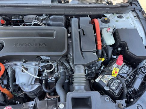Used 2024 Honda Accord Touring image 17
