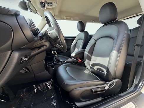 Used 2018 MINI Cooper 2-Door Hardtop FWD image 18