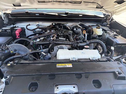 Used 2024 Toyota Tacoma SR RWD image 23