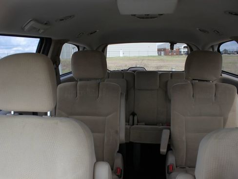 Used 2016 Dodge Grand Caravan SE w/ Quick Order Package 29E SE image 16