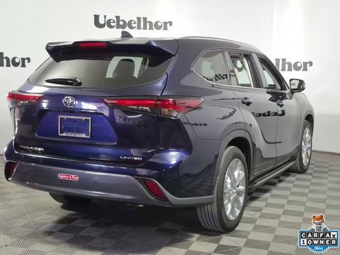 Used 2024 Toyota Highlander Limited image 7