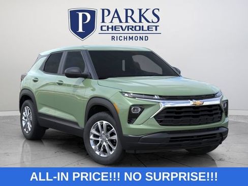 New 2026 Chevrolet TrailBlazer LS w/ LS Convenience Package FWD image 2