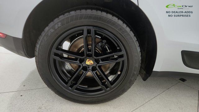 Used 2019 Porsche Macan AWD/4WD image 89