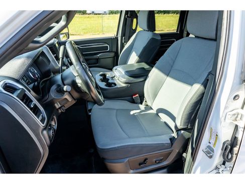 Used 2024 RAM 2500 Big Horn image 11