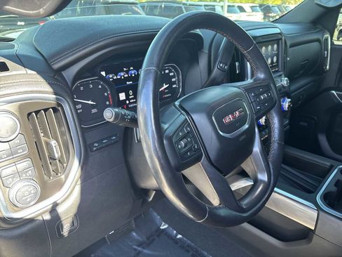 Used 2021 GMC Sierra 1500 AT4 w/ AT4 Value Package image 2