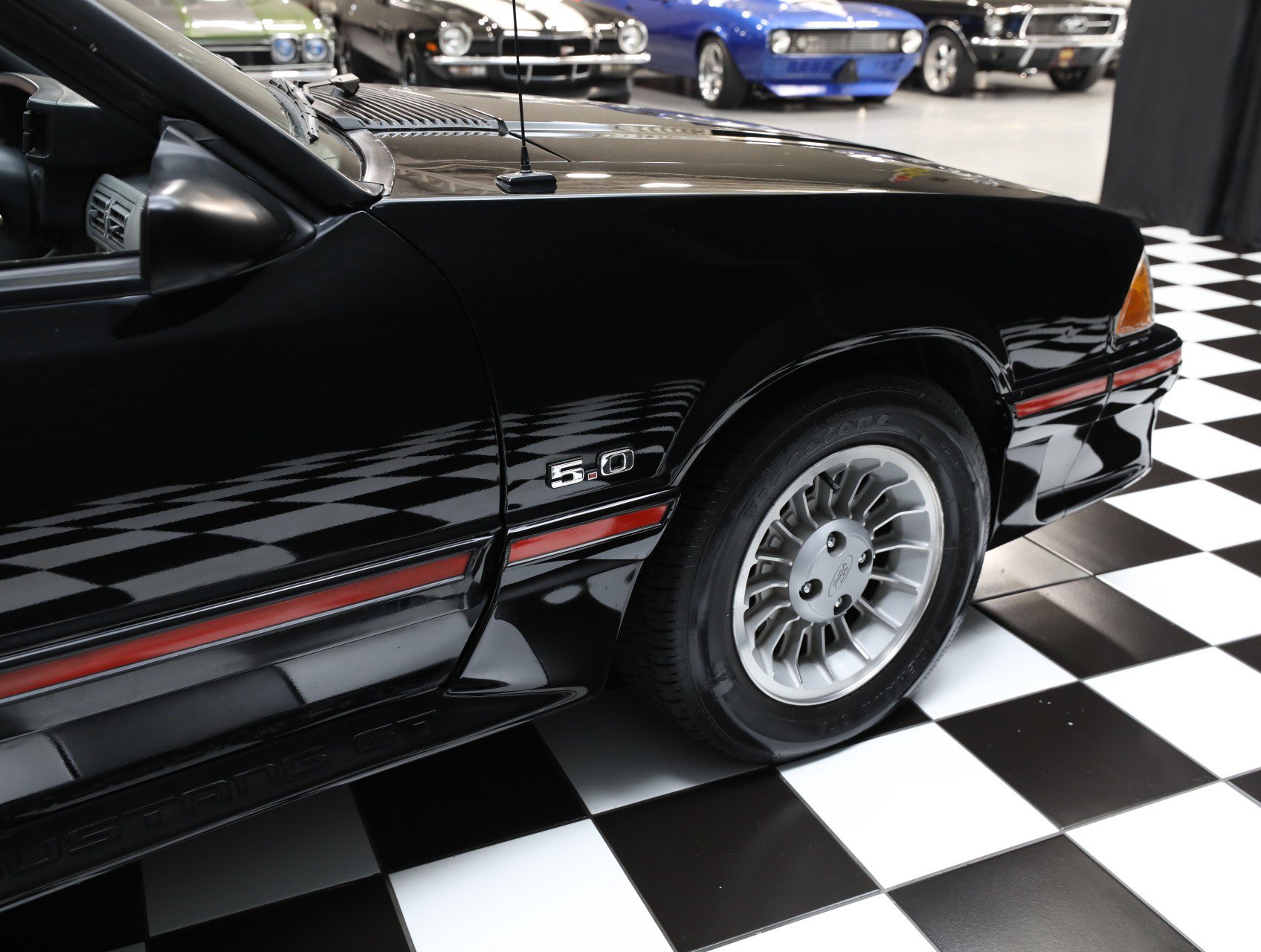 Used 1987 Ford Mustang GT RWD image 28