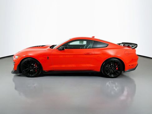 Used 2022 Ford Mustang Shelby GT500 w/ Handling Package RWD image 8