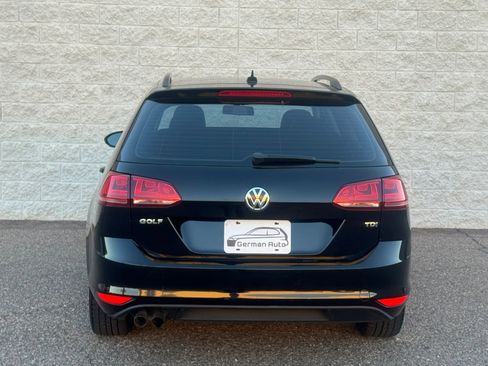 Used 2015 Volkswagen Golf TDI S image 7