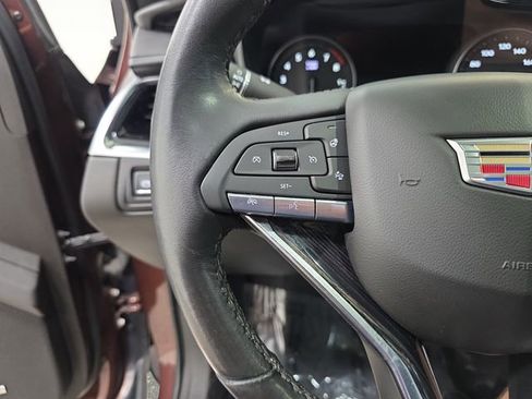 Used 2022 Cadillac XT6 Premium Luxury w/ Technology Package AWD/4WD image 17