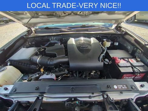 Used 2016 Toyota Tacoma SR w/ Towing Package image 37