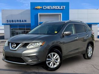 Used 2015 Nissan Rogue SV FWD video 1