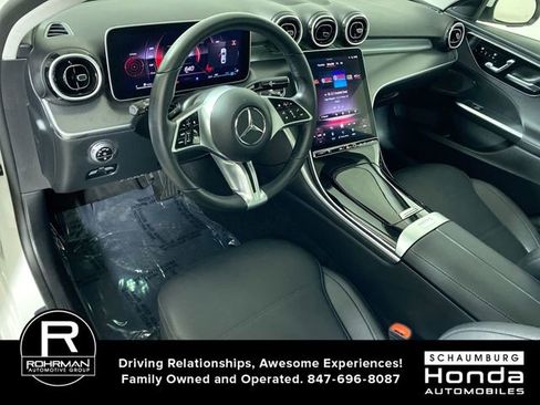 Used 2025 Mercedes-Benz C 300 Sedan image 4