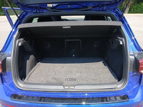 Used 2023 Volkswagen Golf R AWD/4WD image 44