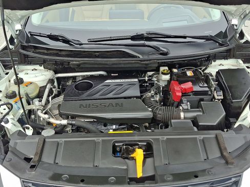 Used 2022 Nissan Rogue Platinum w/ Head-Up Display Package image 33