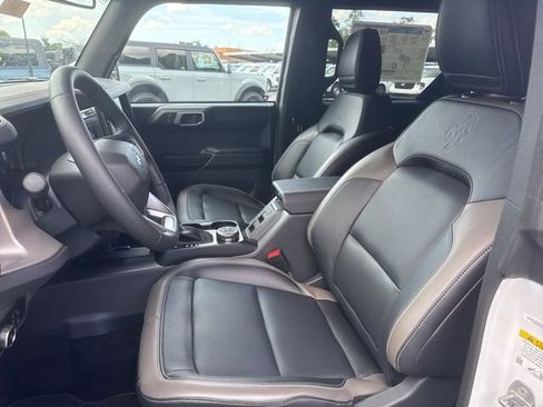 New 2025 Ford Bronco Outer Banks AWD/4WD image 10