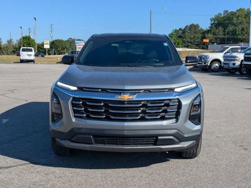 New 2026 Chevrolet Equinox LT w/ Convenience Package II AWD/4WD image 7