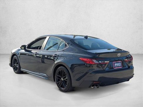 Certified 2026 Toyota Camry SE image 7