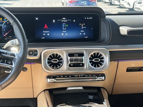 Certified 2025 Mercedes-Benz G 63 AMG 4MATIC image 32