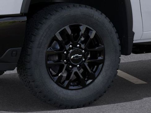 New 2026 Chevrolet Silverado 2500 LT w/ Trail Boss Package image 9