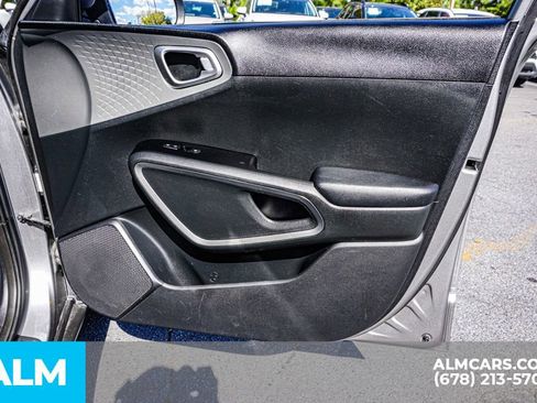 Used 2023 Kia Soul LX image 49