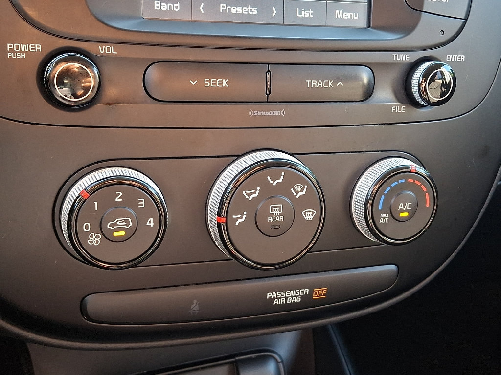 Used 2017 Kia Soul w/ Convenience Package FWD image 15