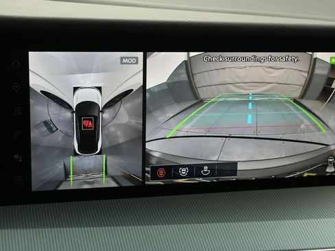 Certified 2025 Nissan Murano SL image 11