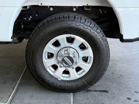 Used 2023 Ford F350 XLT image 13