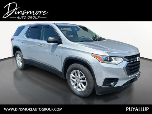 Used 2020 Chevrolet Traverse LS w/ LPO, Floor Liner Package AWD/4WD image 1