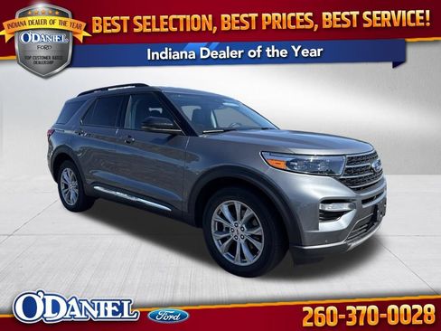 Used 2024 Ford Explorer XLT w/ Equipment Group 202A AWD/4WD image 1