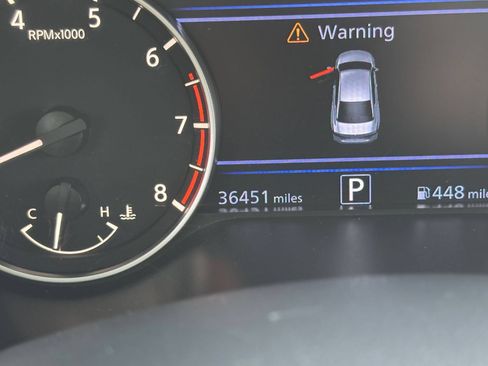 Used 2025 Nissan Altima 2.5 SV FWD image 40