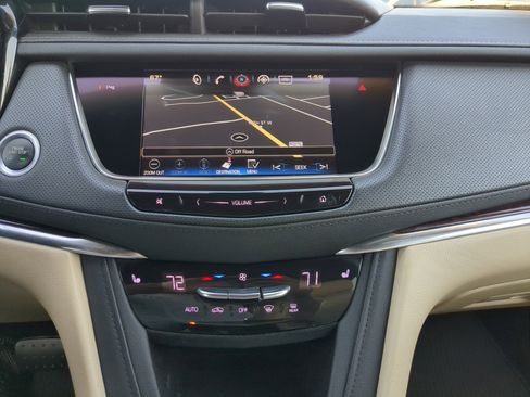 Used 2019 Cadillac XT5 Luxury image 23