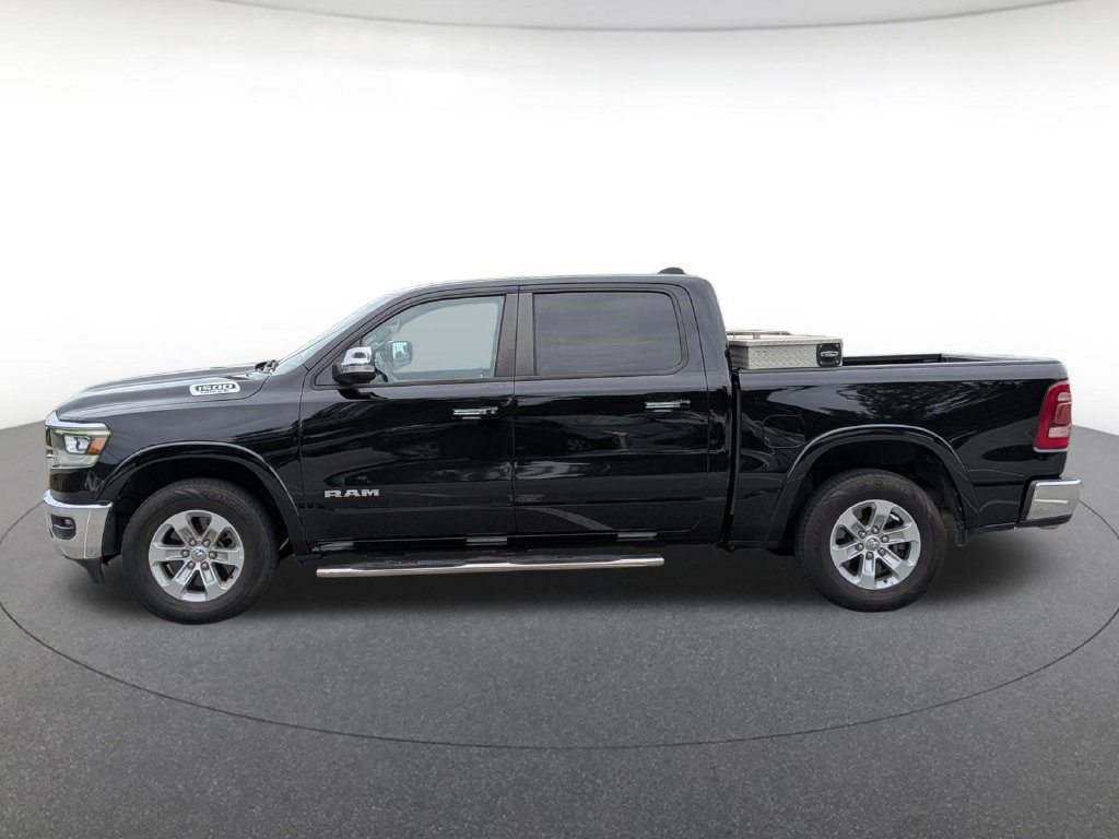 Used 2022 RAM 1500 Laramie AWD/4WD image 2