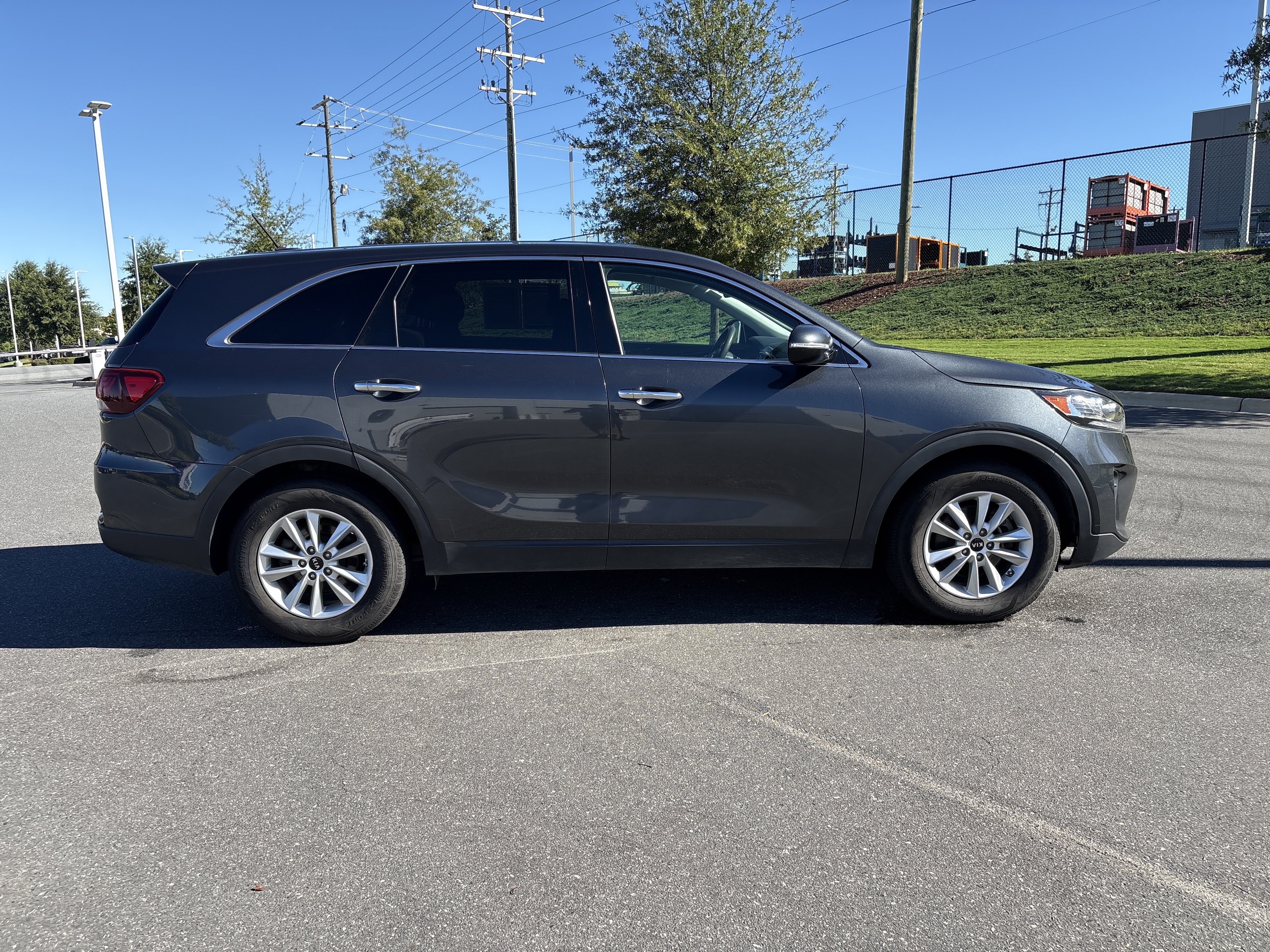 Used 2020 Kia Sorento FWD V6 image 10